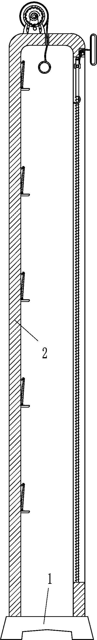 Auxiliary weightlifting frame preventing drop of barbell