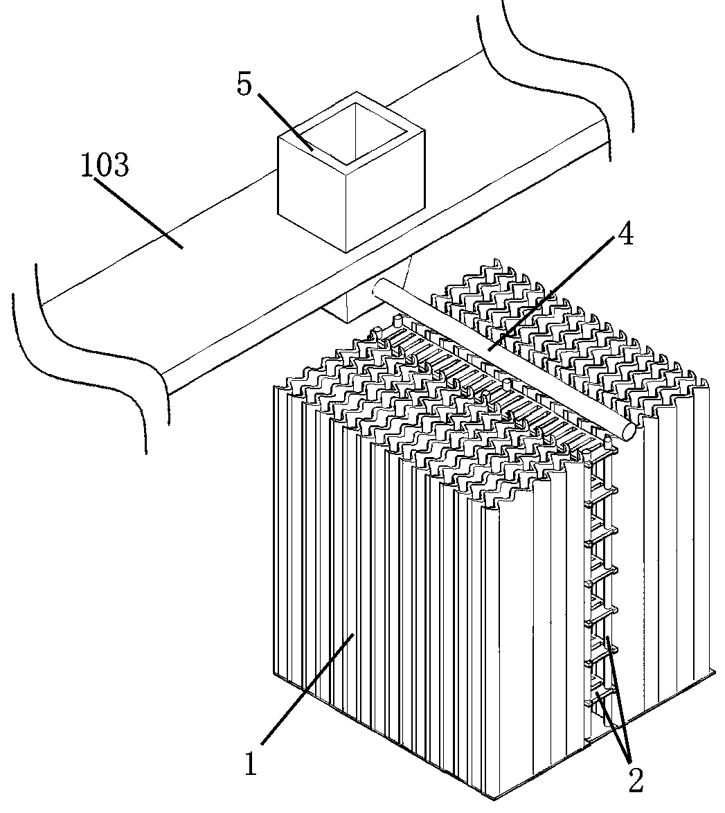 A kind of three-dimensional feeding system used in breeding cockroaches