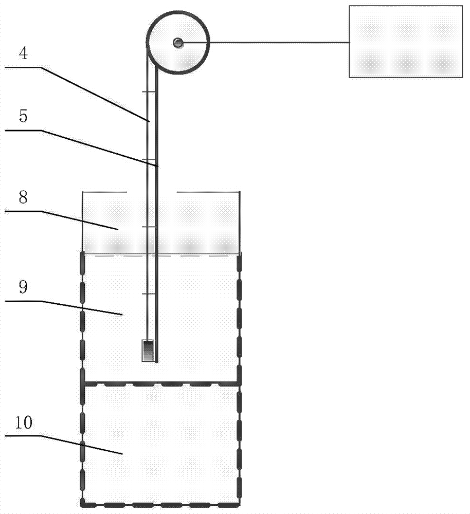 Detecting device and method for optical fiber oil-water interface