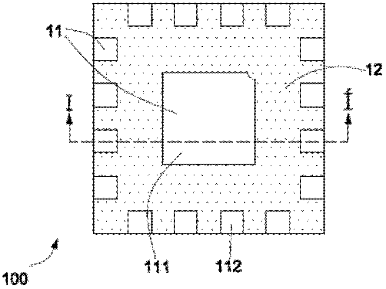 Quad flat non-lead (QFN) package with high density and manufacturing method