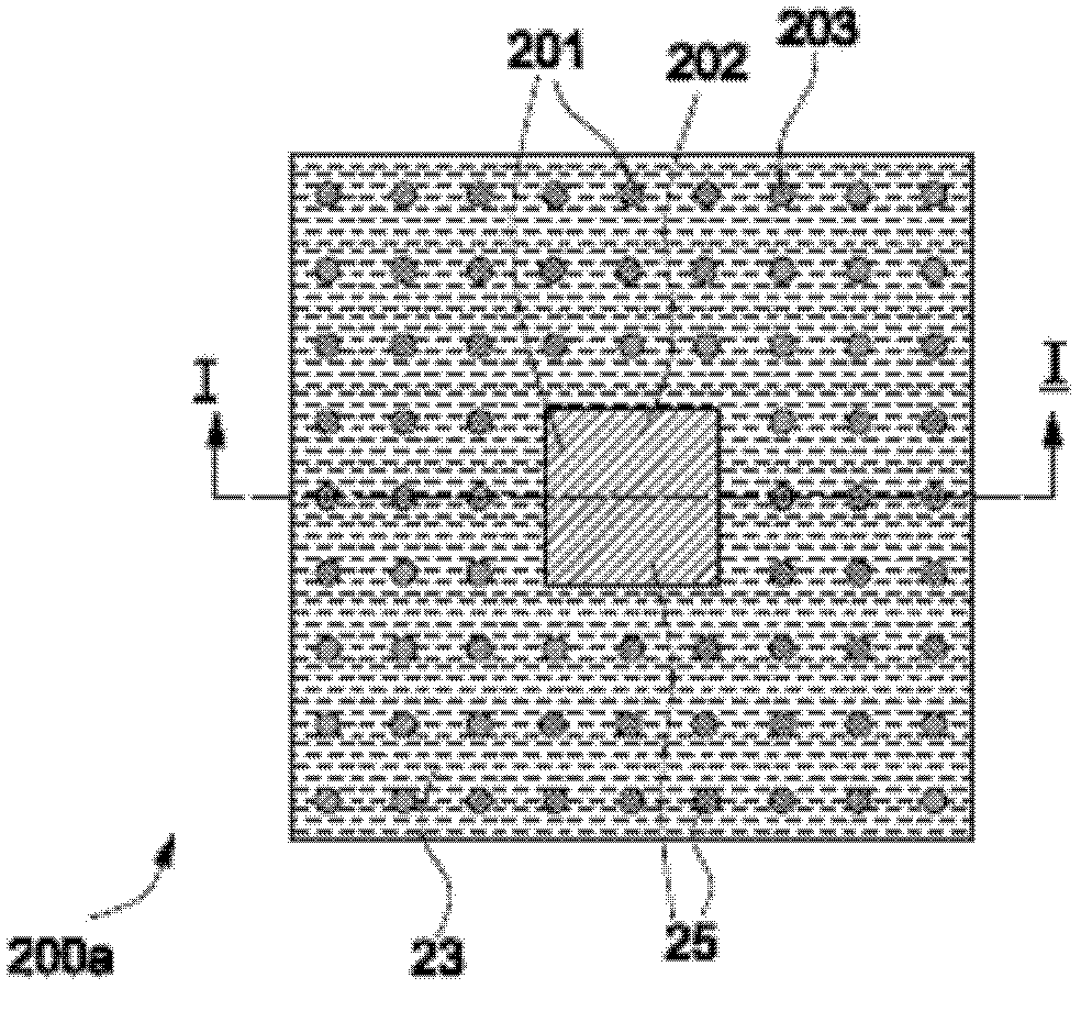 Quad flat non-lead (QFN) package with high density and manufacturing method