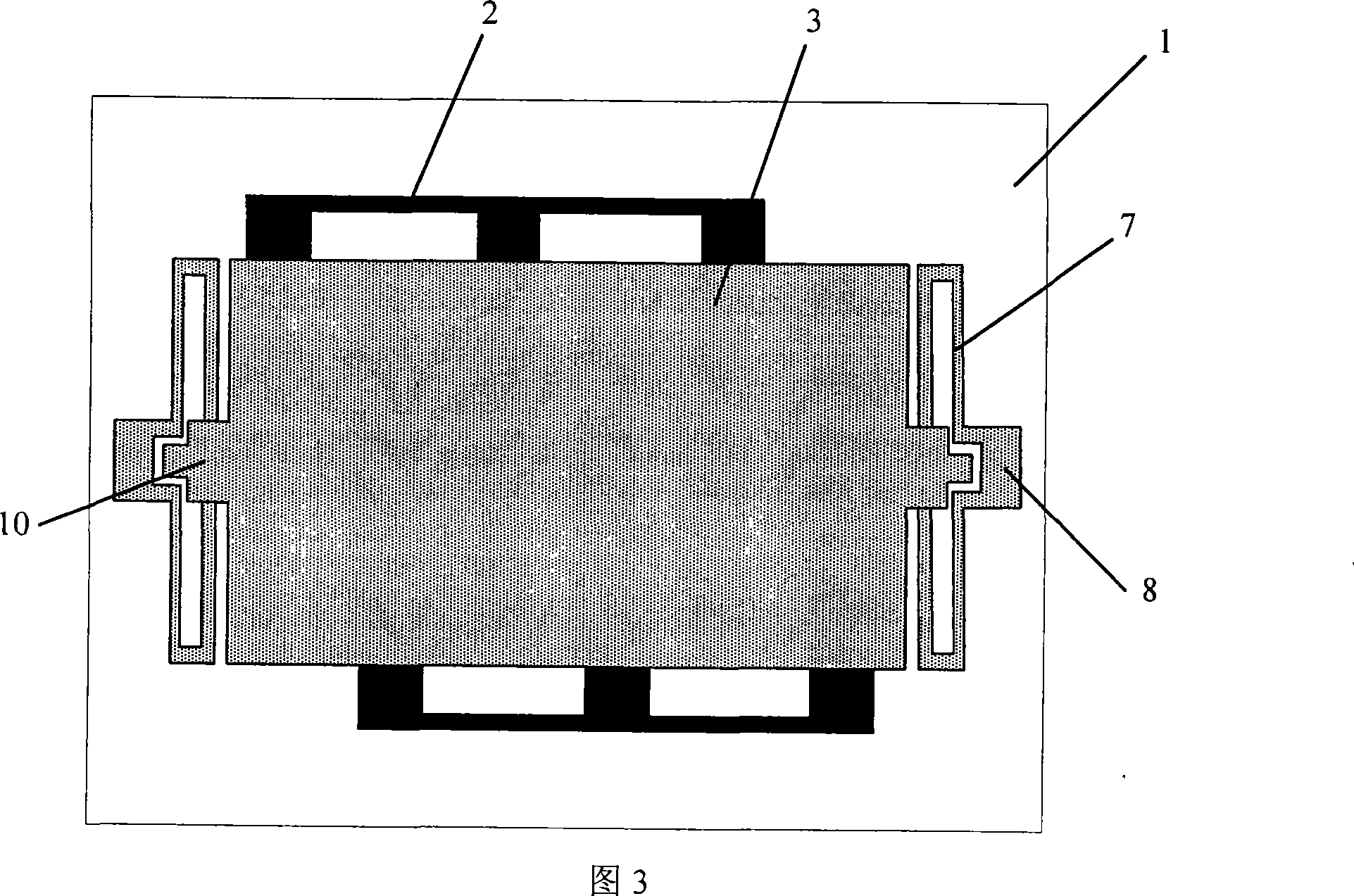 Differential capacitance type micromechanical accelerometer