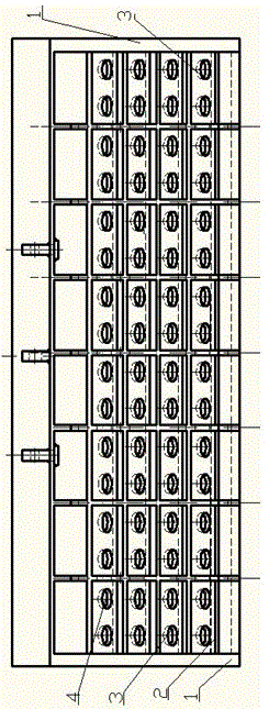 Slab heating furnace without water-cooled furnace door