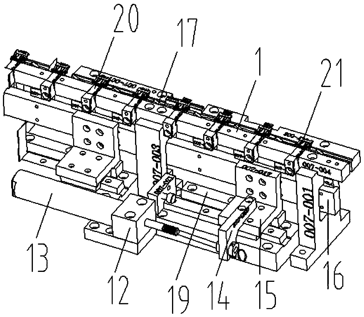 A kind of automatic assembly machine of usb interface