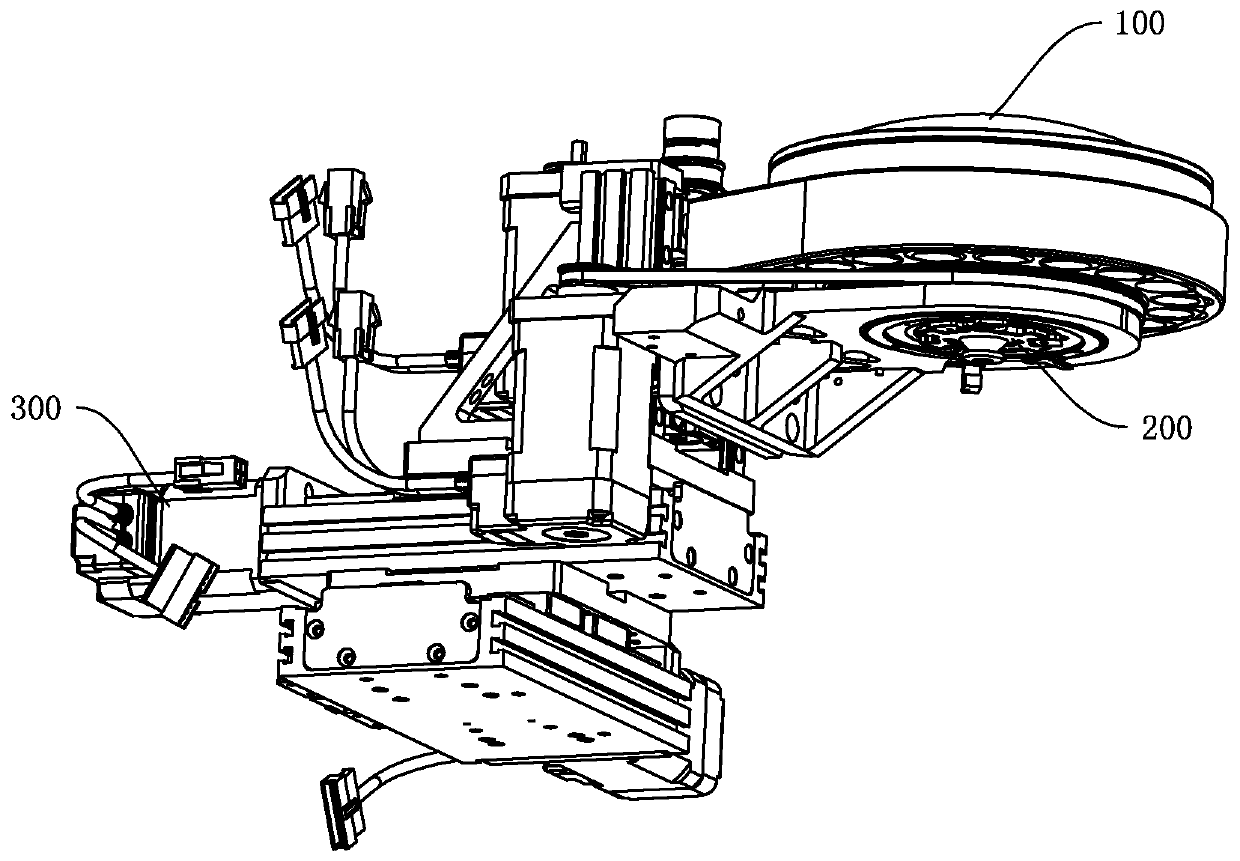 Focusing equipment, focusing module thereof and focusing module mounting method