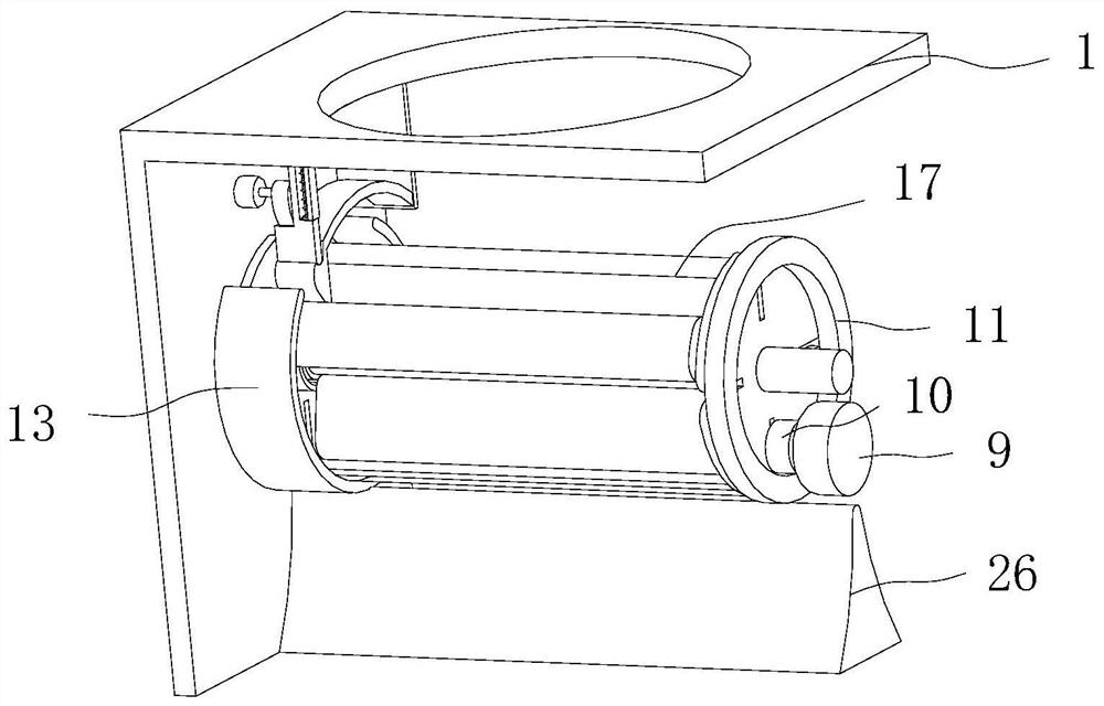 Iron ore powder fine screening device