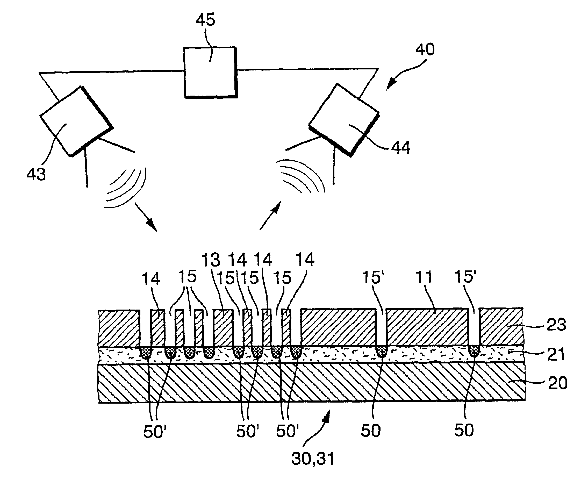 Device and method for determining the lateral undercut of a structured surface layer