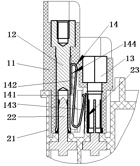 Self-short-circuit connector