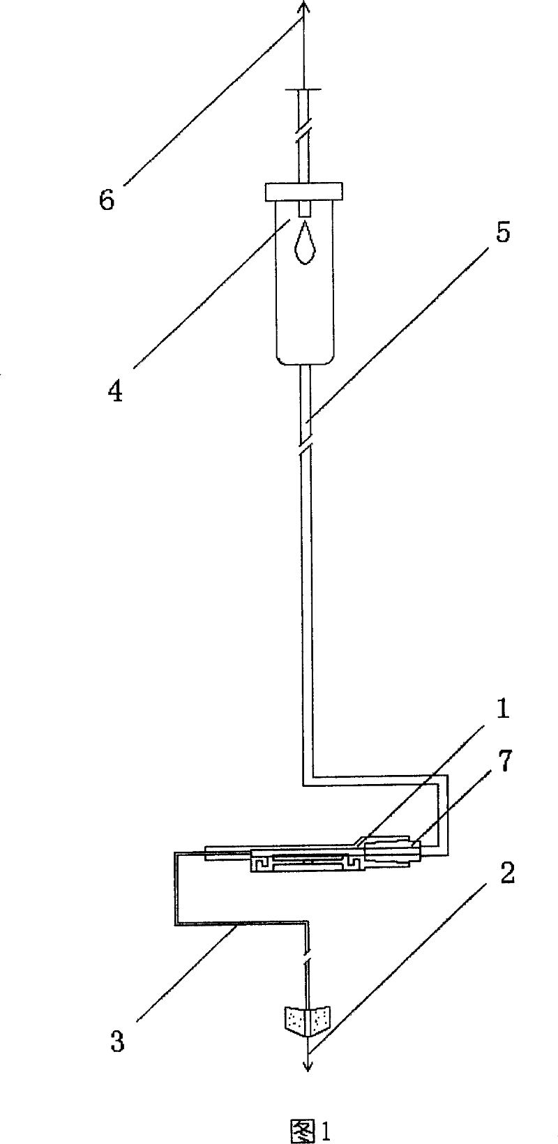 Tunnel film type sensitive blood-back vena needle