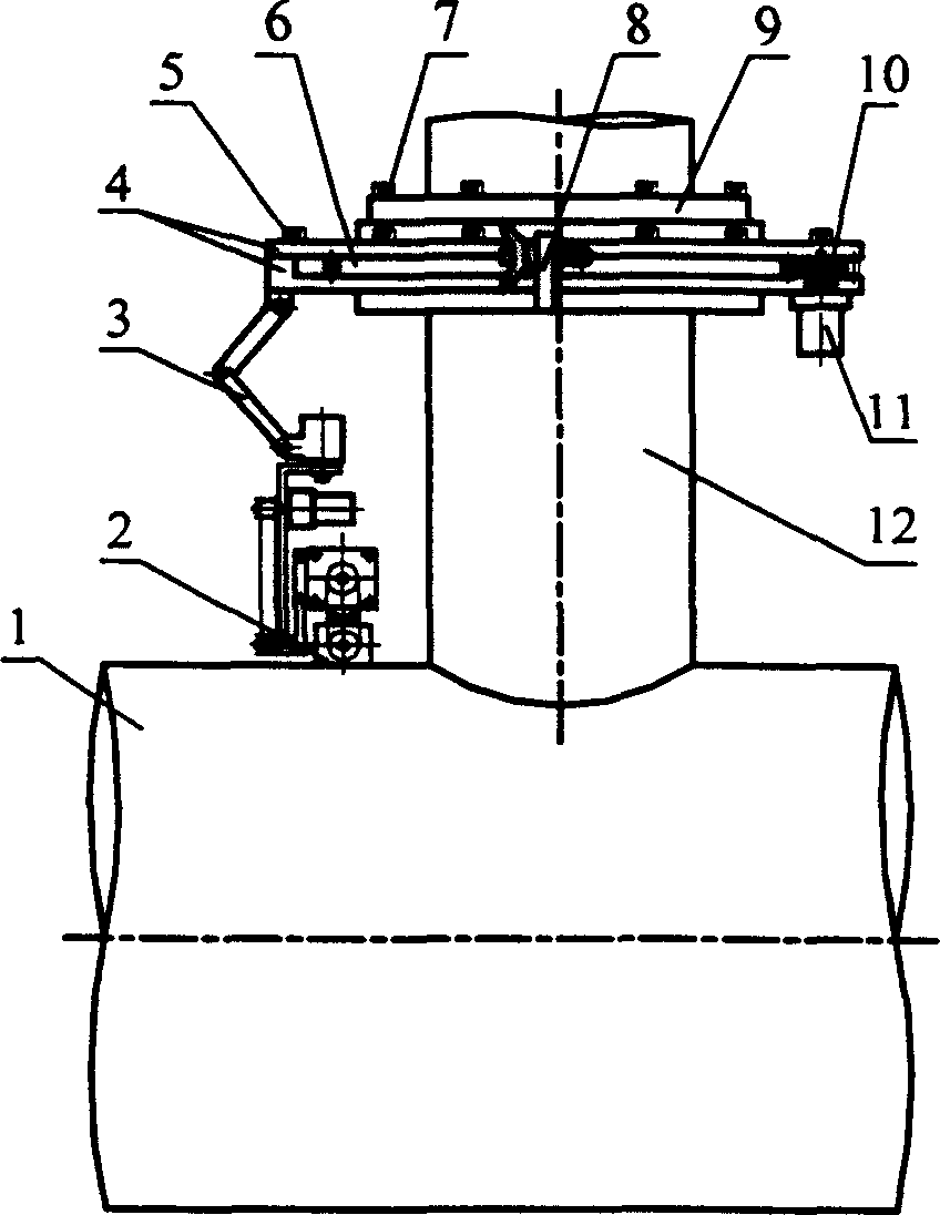 Robot automatic detection system of intersecting pipeline welded seam