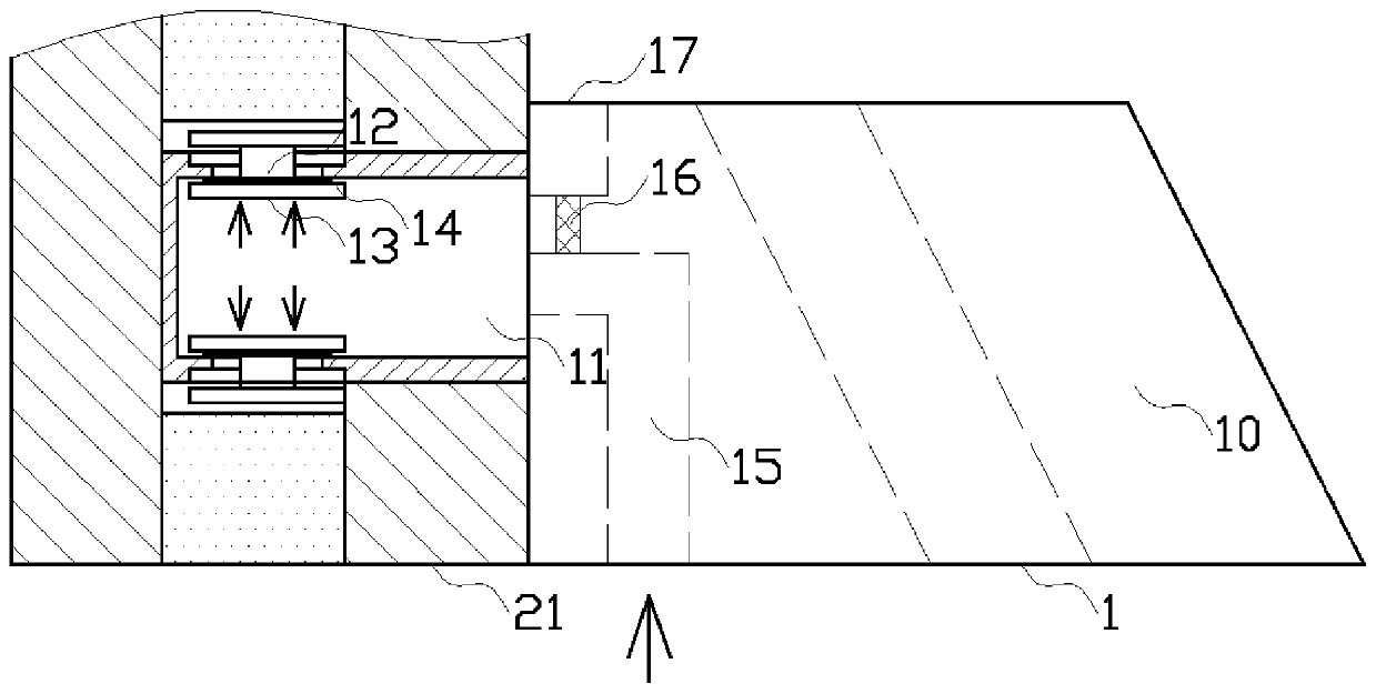 Anti-deformation lateral core pulling injection mold