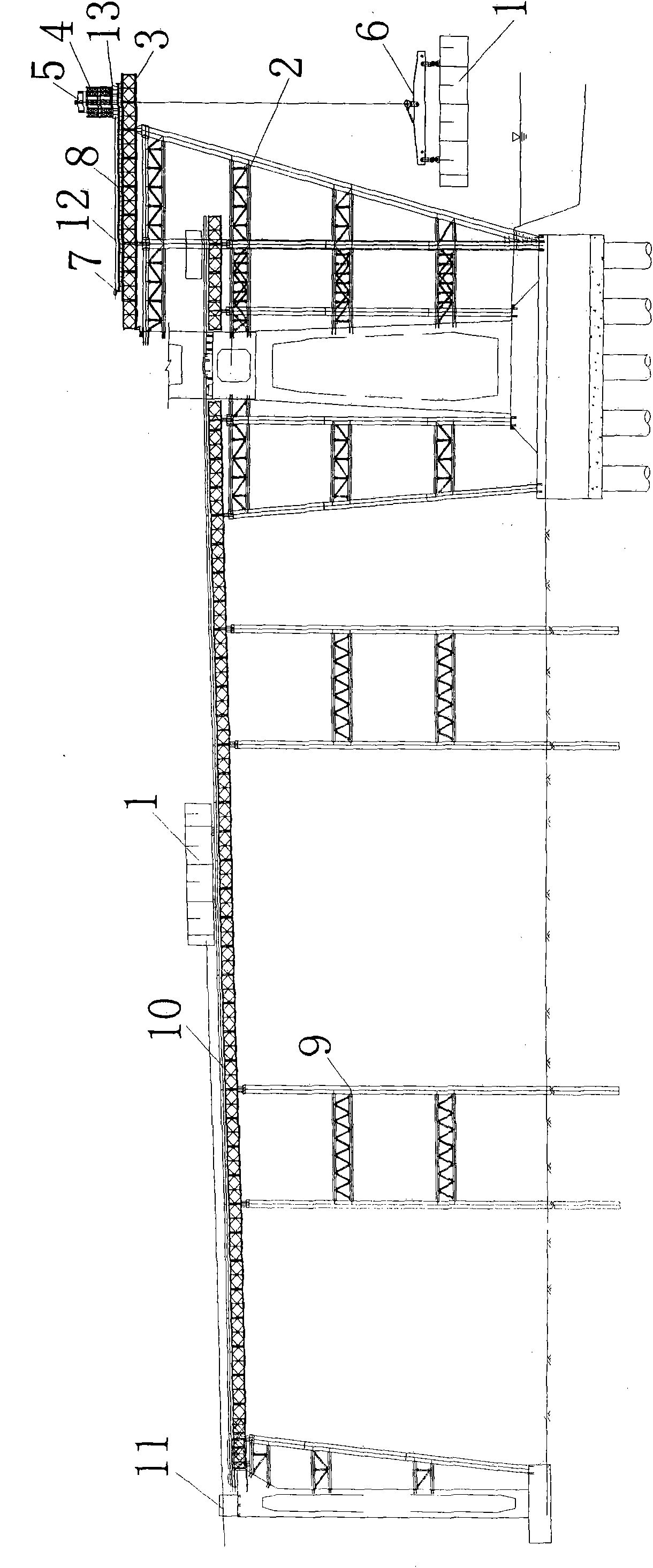 System for lifting and sliding large-tonnage steel box girder in land area and shoal area and construction method thereof