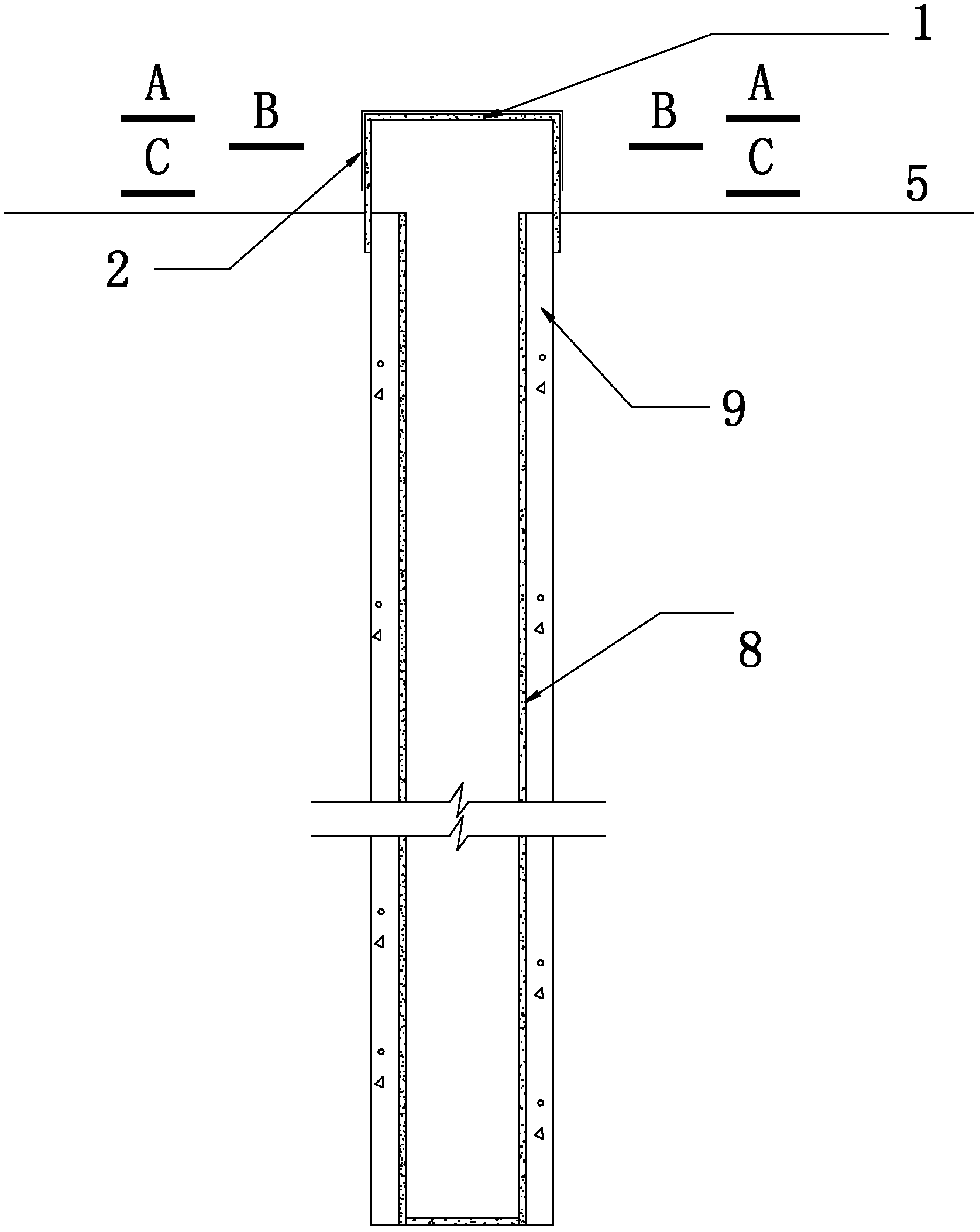 Circular self-seepage recharge well head assembly