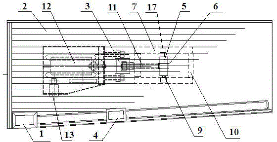 Concentrating table with bottom capable of sliding