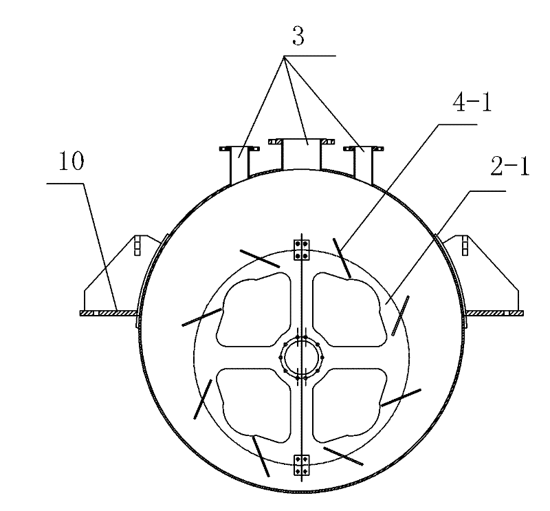 Continuous mixing reaction device