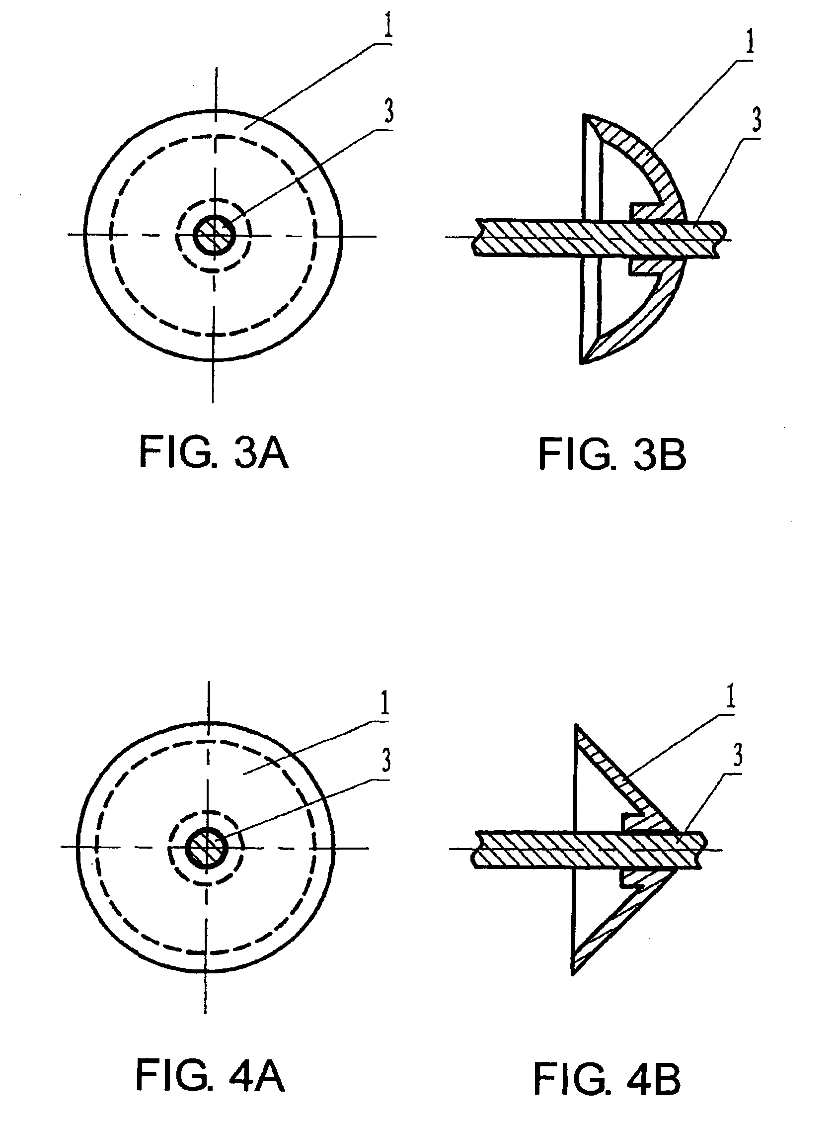 Cleaning rings for insulator driven by wind