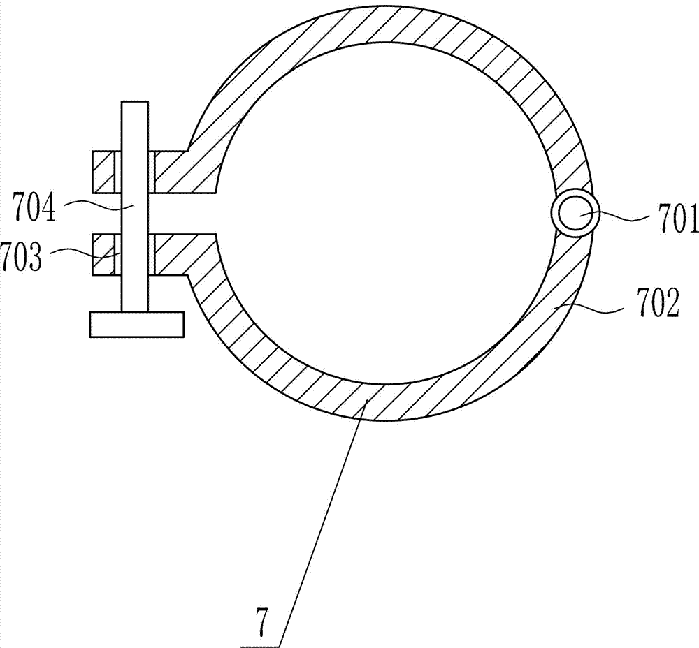 Cleaning device for water bucket for sewage treatment