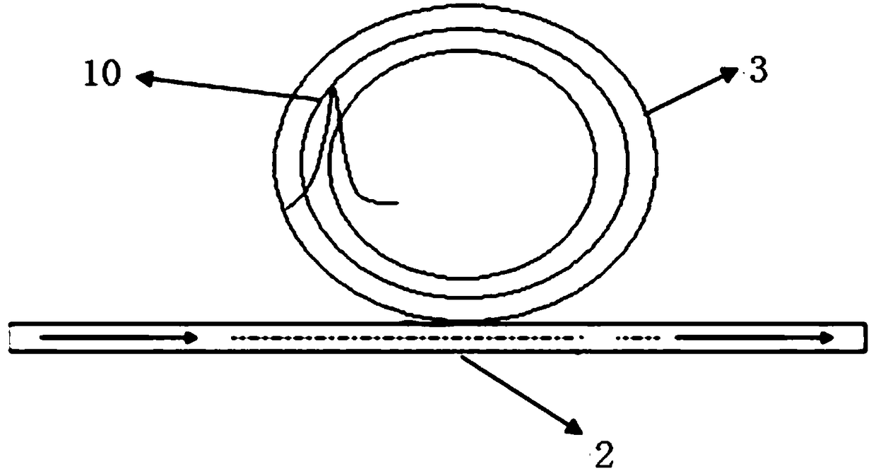 Thin-walled column symmetrical microcavity trace liquid phase concentration sensor