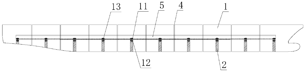 Hydroelasticity test ship model adopting U-shaped keel beam and design method thereof