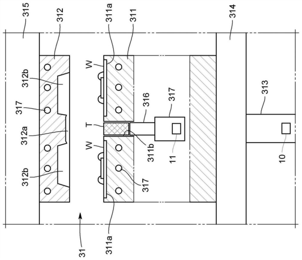 Resin molding device and method for manufacturing resin molded product