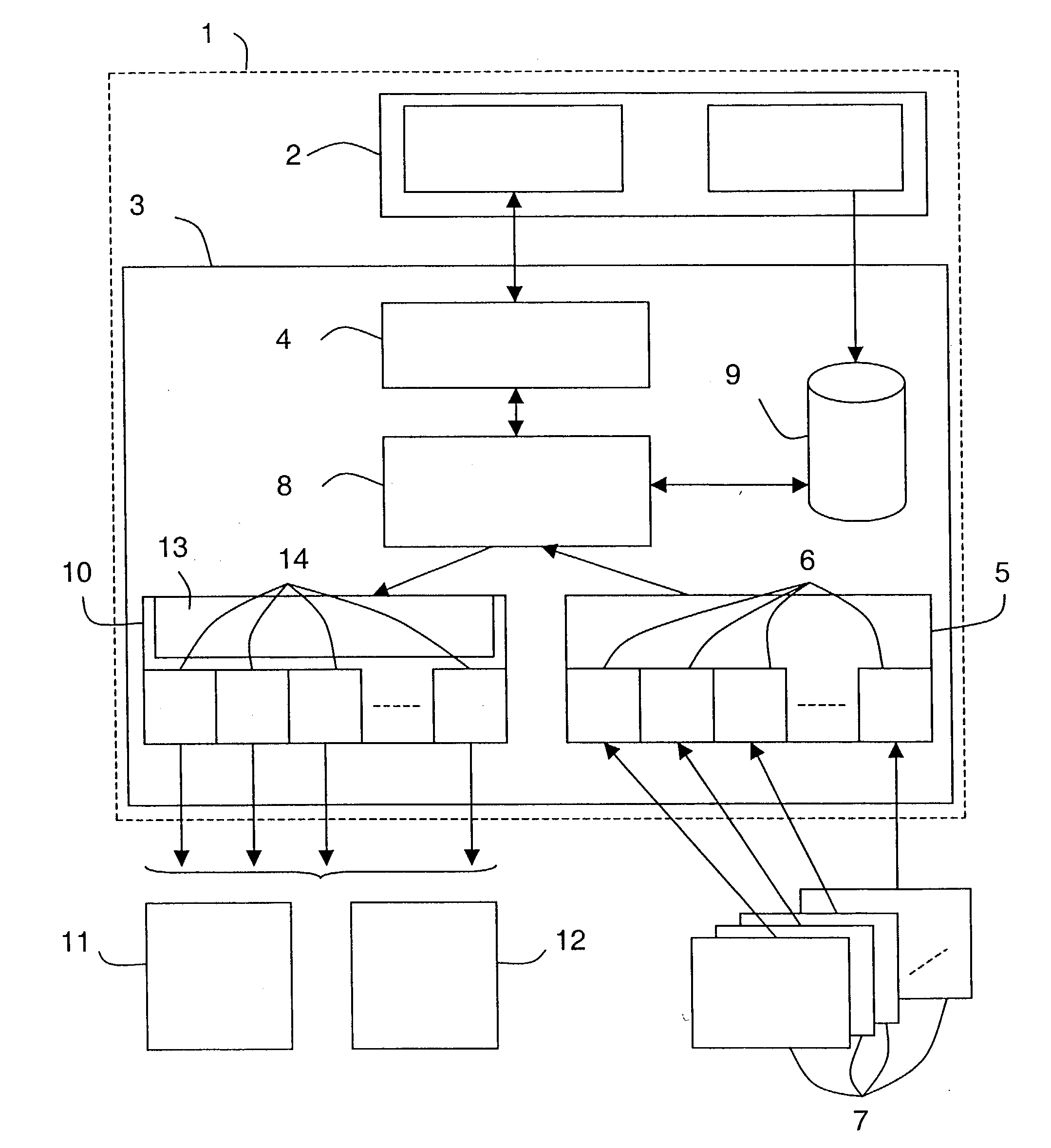 Device for and a method of monitoring service data for automated traffic engineering in a communications network