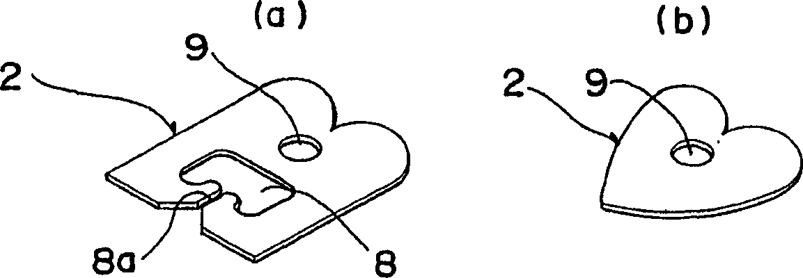 Decorative ribbon forming device, and decorative ribbon forming and mounting device