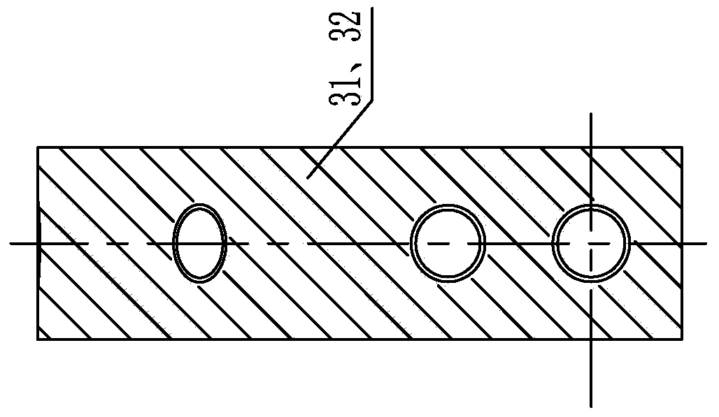 Test device and method for measuring binding force between ice and asphalt pavement in multiple angles