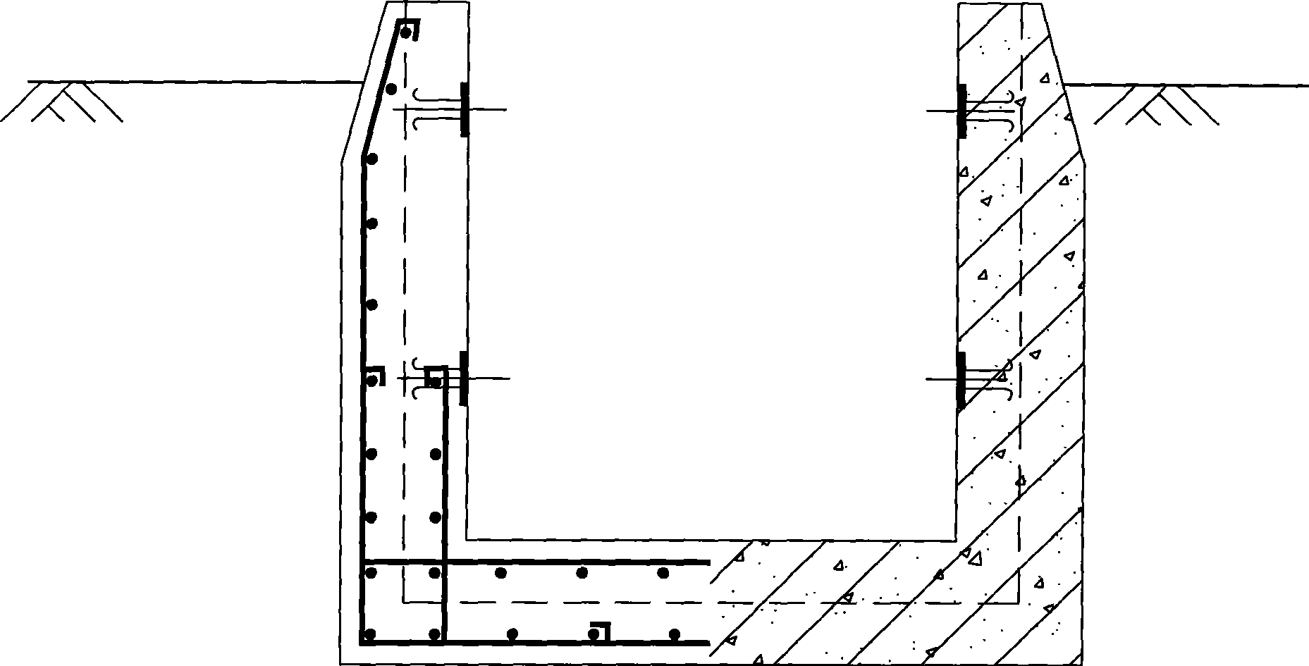 Transforming plant assembly type cable slot body and spreading method