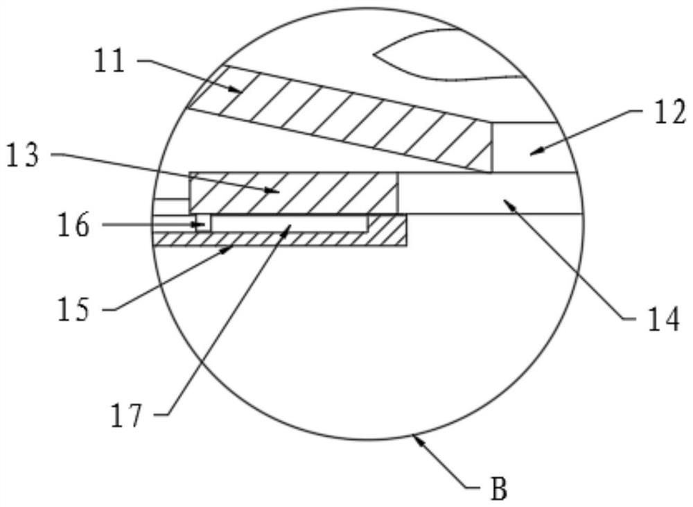 Anti-blocking discharging device for soap processing and production