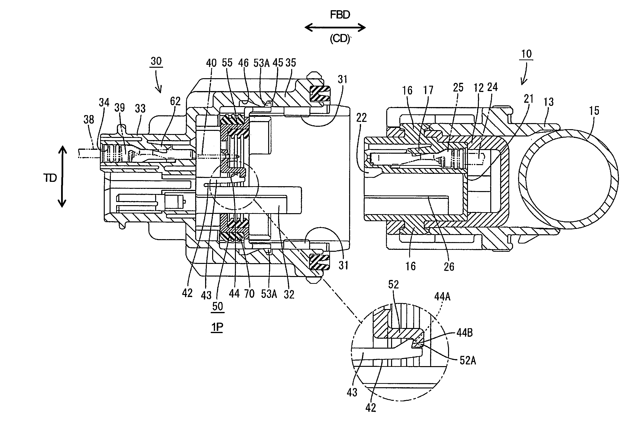 Connector with a moving plate