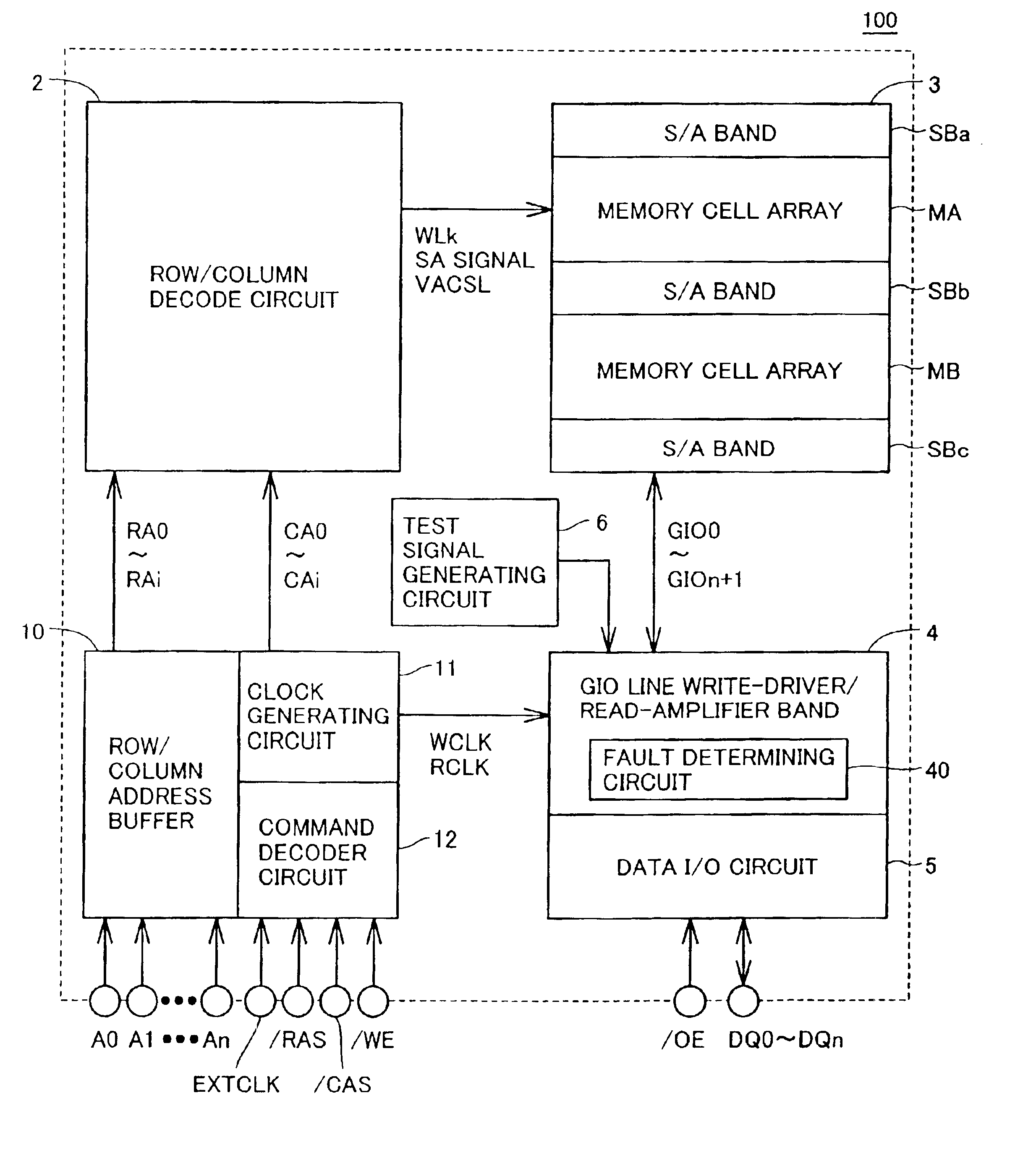 Semiconductor memory device having a plurality of signal lines for writing and reading data