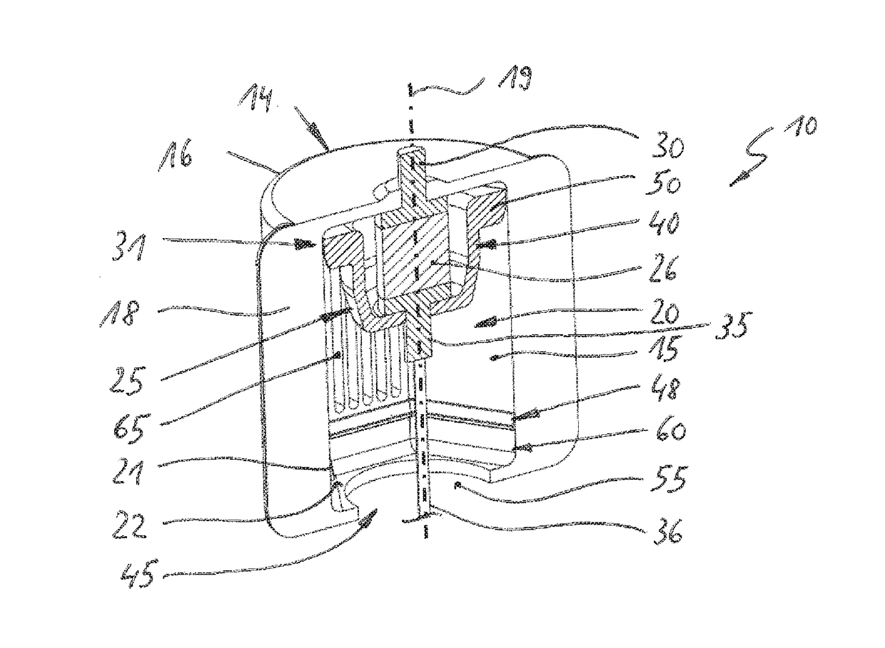 Disconnector device for a surge arrester and a protection assembly comprising a surge arrester connected to such a disconnector device