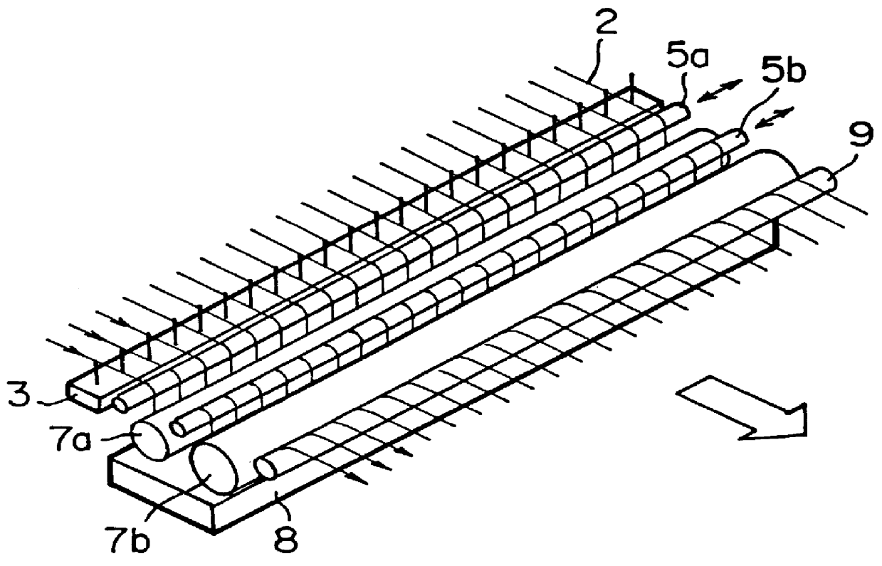 Method and apparatus for opening reinforcing fiber bundle and method of manufacturing prepreg