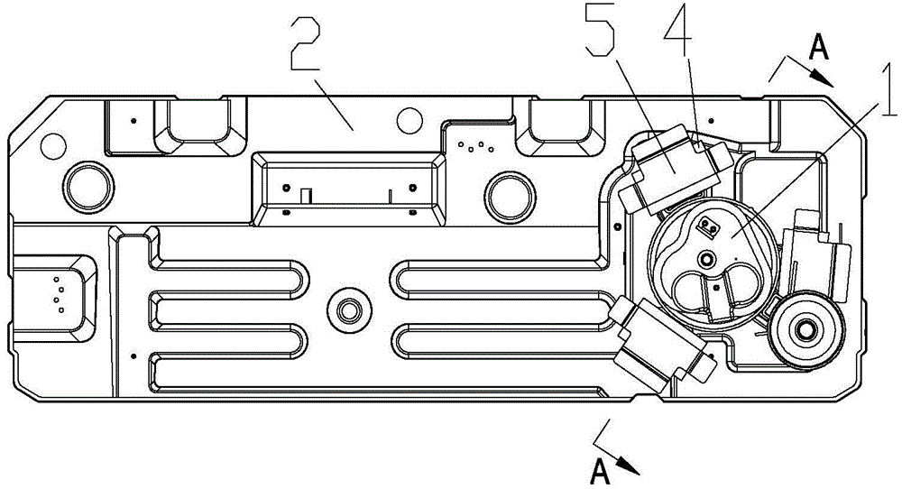 Vibration attenuation mounting structure and compressor with same