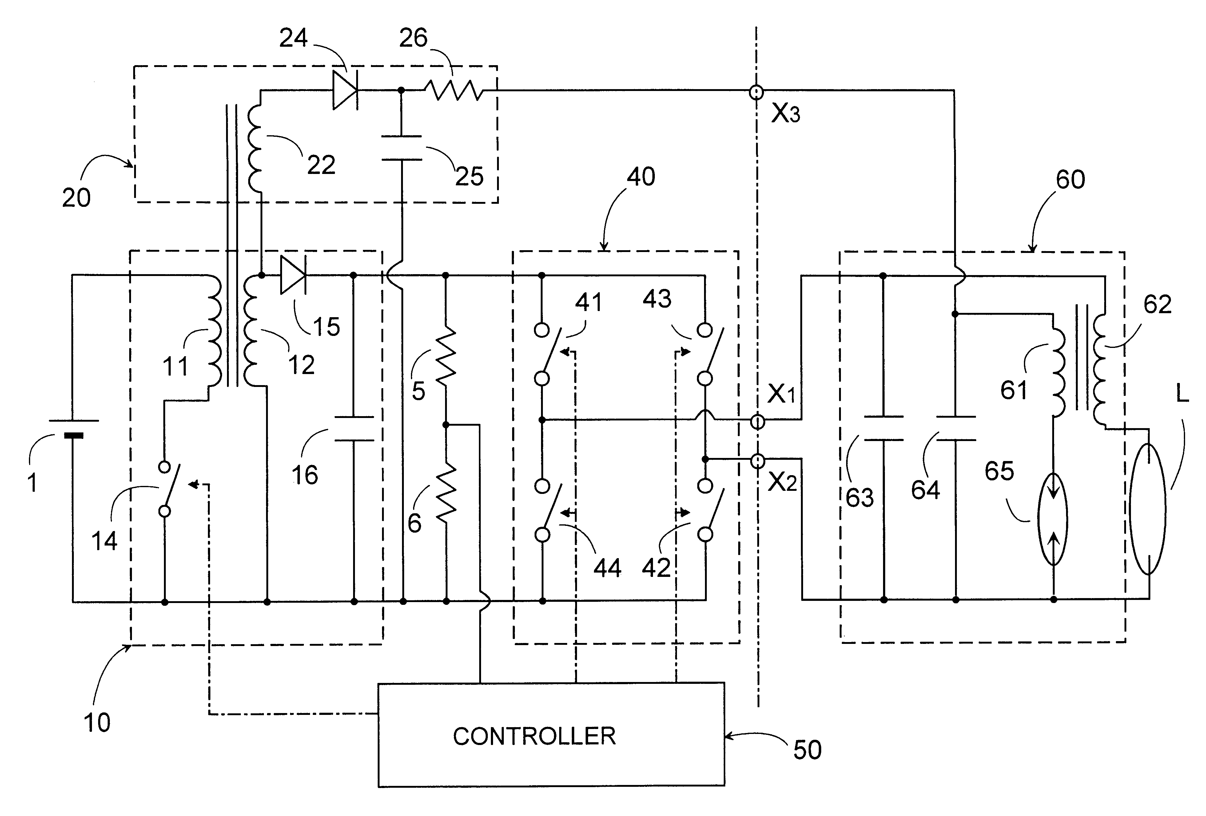 Ballast for a discharge lamp