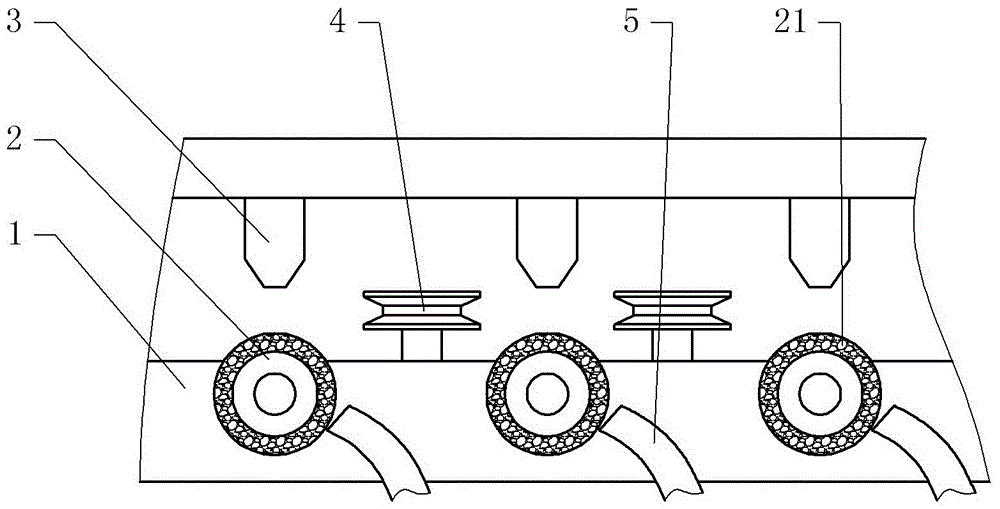 Dust removing device of plastic granulator