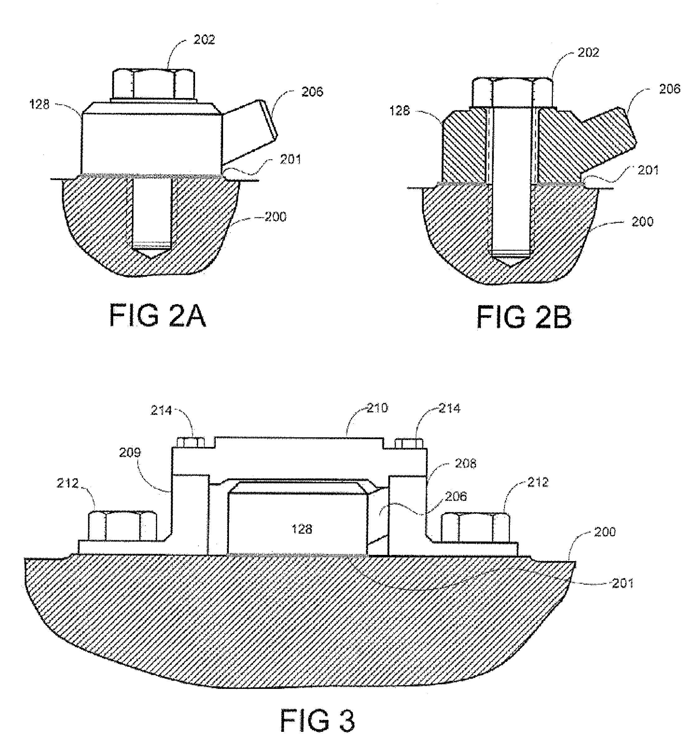 Method of mounting an accelerometer on an internal combustion engine and increasing signal-to-noise ratio