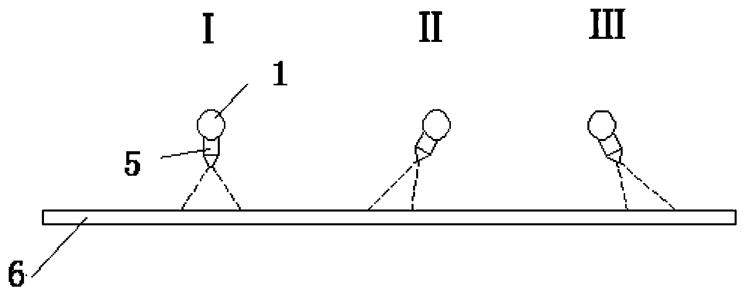 Device and method for cleaning glass substrate