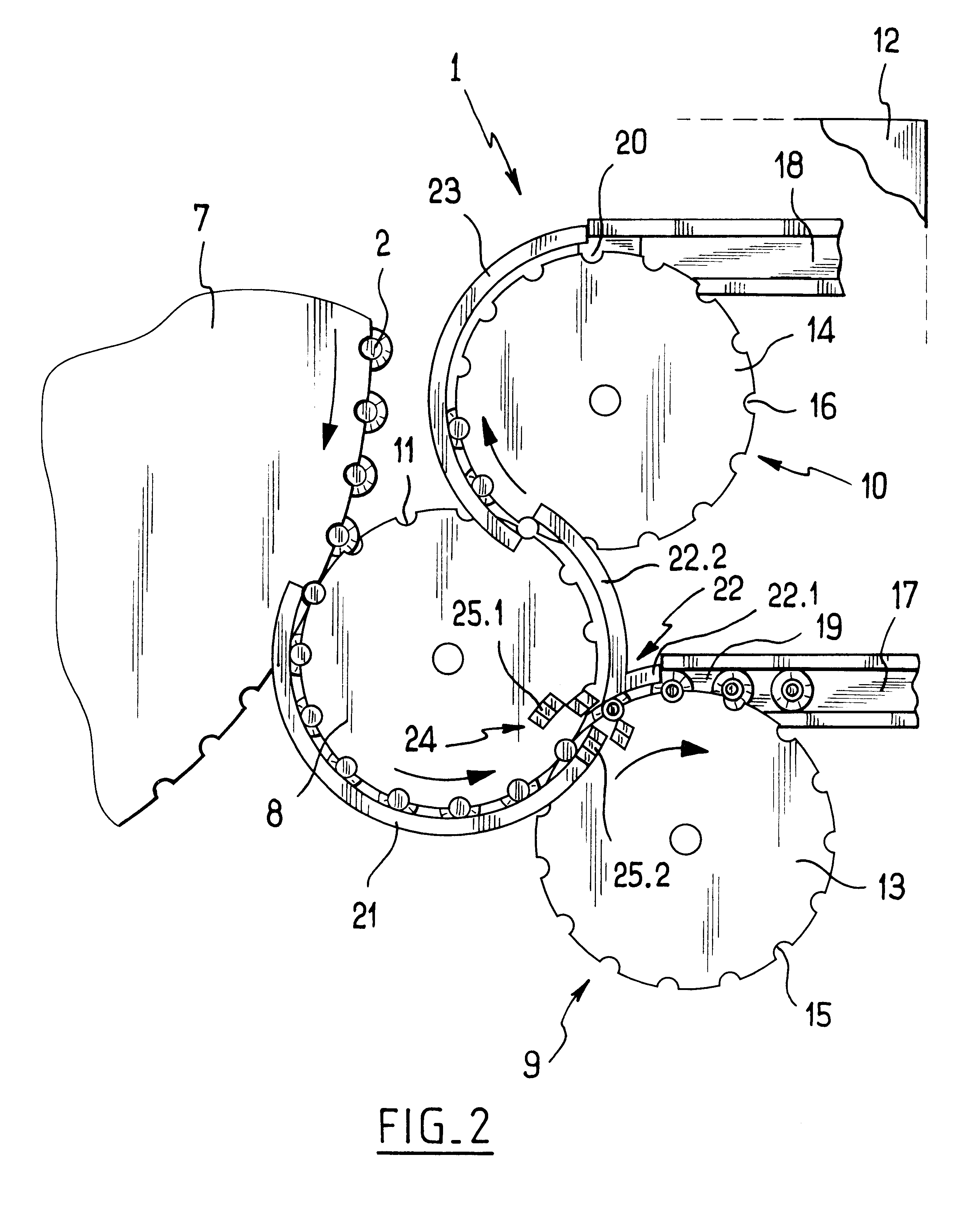 Receptacle-transfer installation including a deflector member