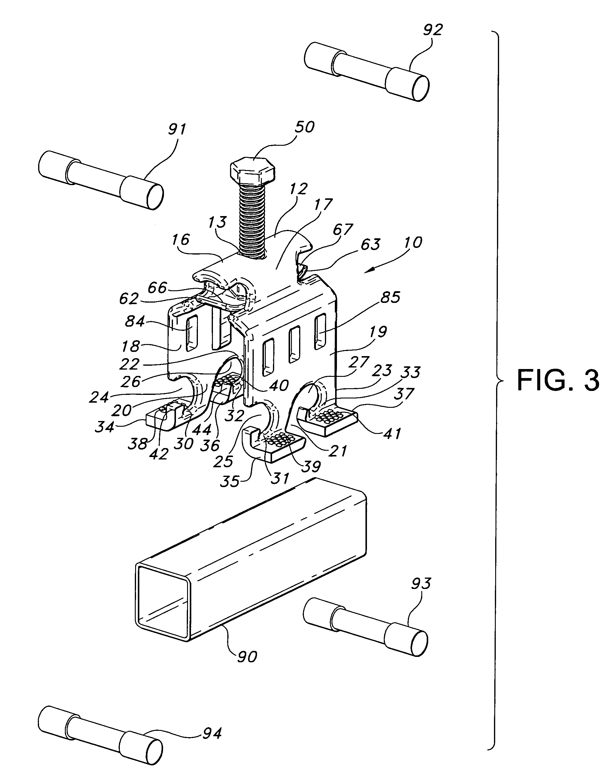 Grounding clamp for raised floor