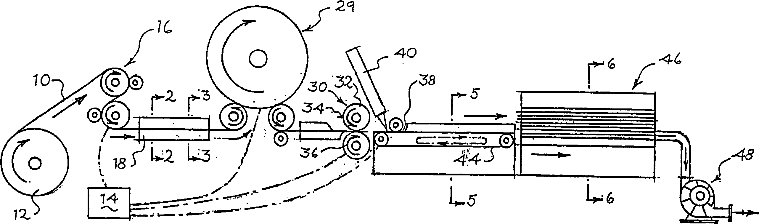 Apparatus and method for making cellular shade material