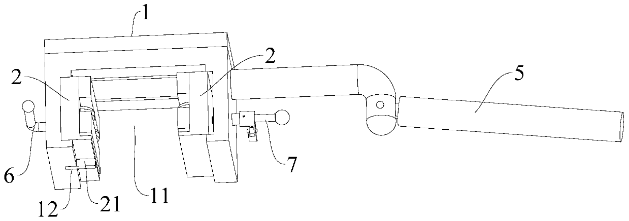 Novel anti-falling device for old people going upstairs and downstairs