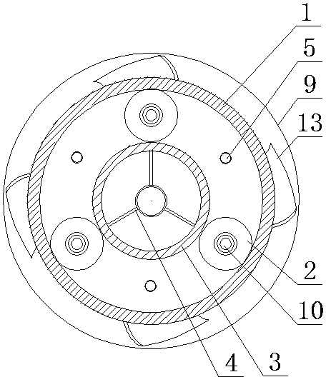 Passive oil conveying pipeline cleaner