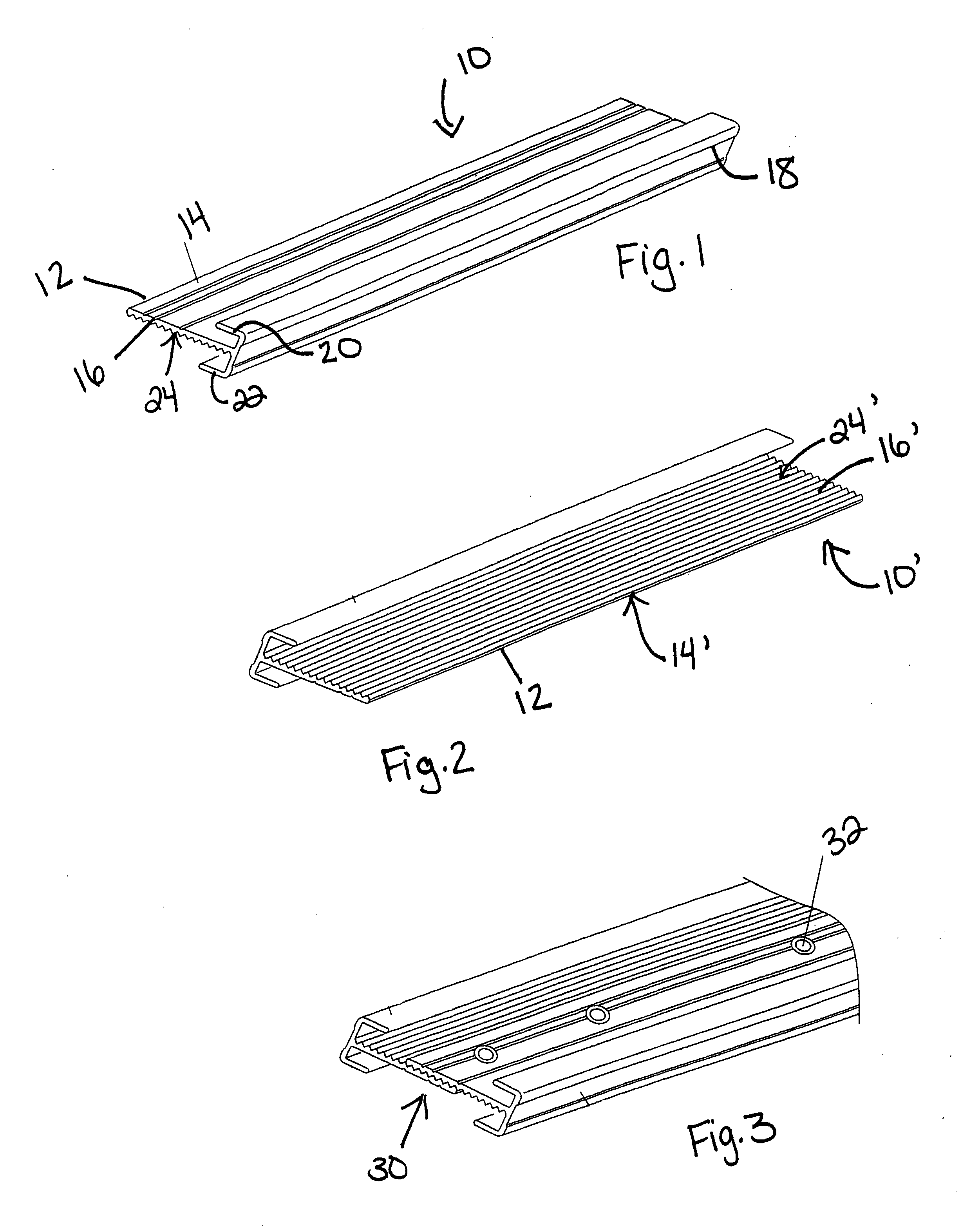 Window cover and adjustable shade rail