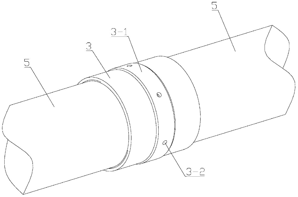 Detectable attachment joint for carbon fiber composite material pipes and application method of detectable attachment joint