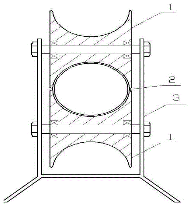 A tubular belt conveyor