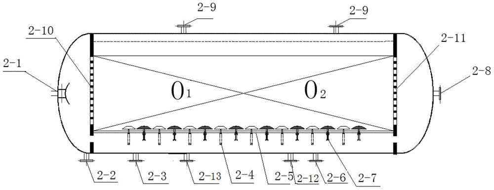 Integrated domestic sewage treatment device with novel structure