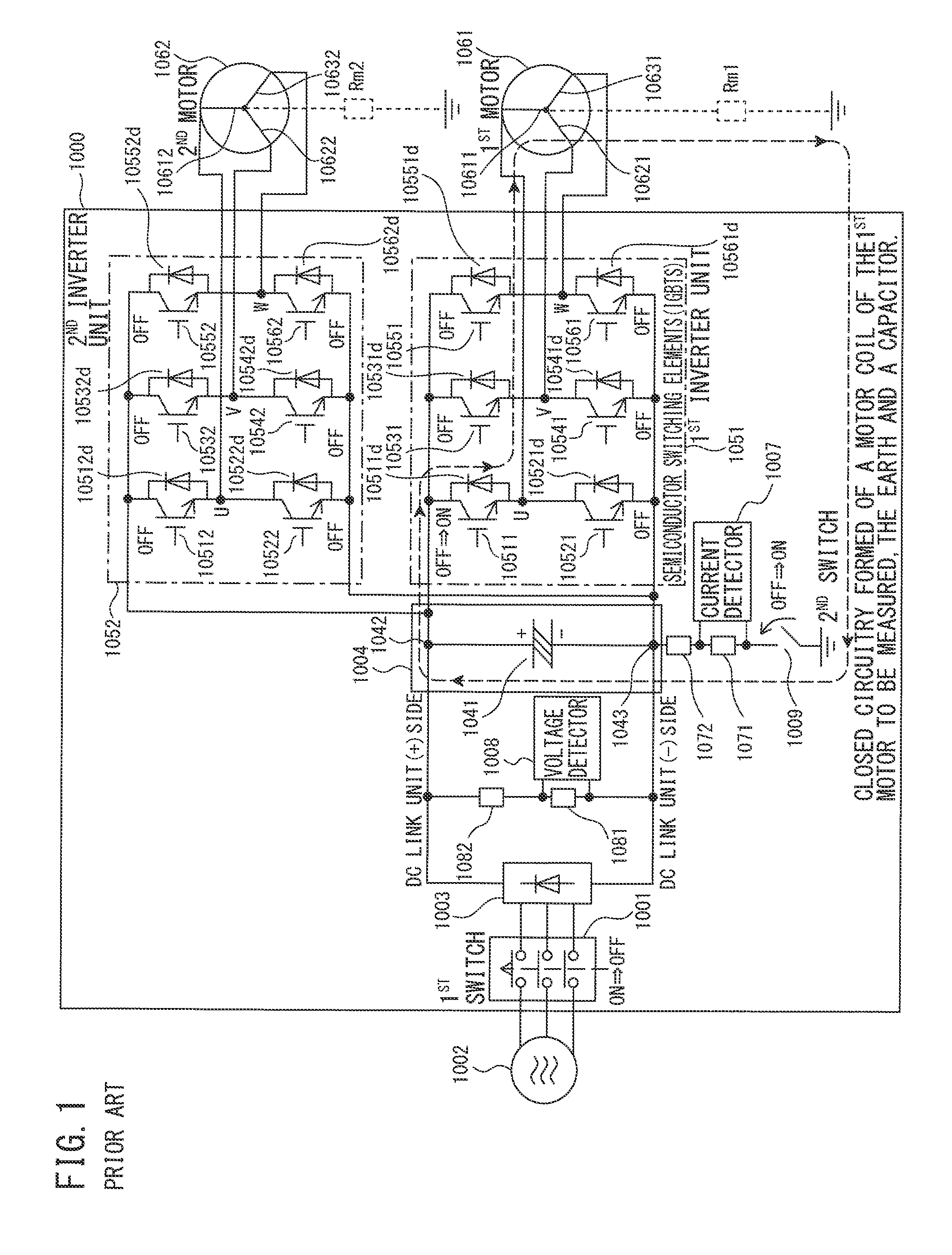 Motor drive device having insulation resistance detecting function and method of detecting insulation resistance of motors