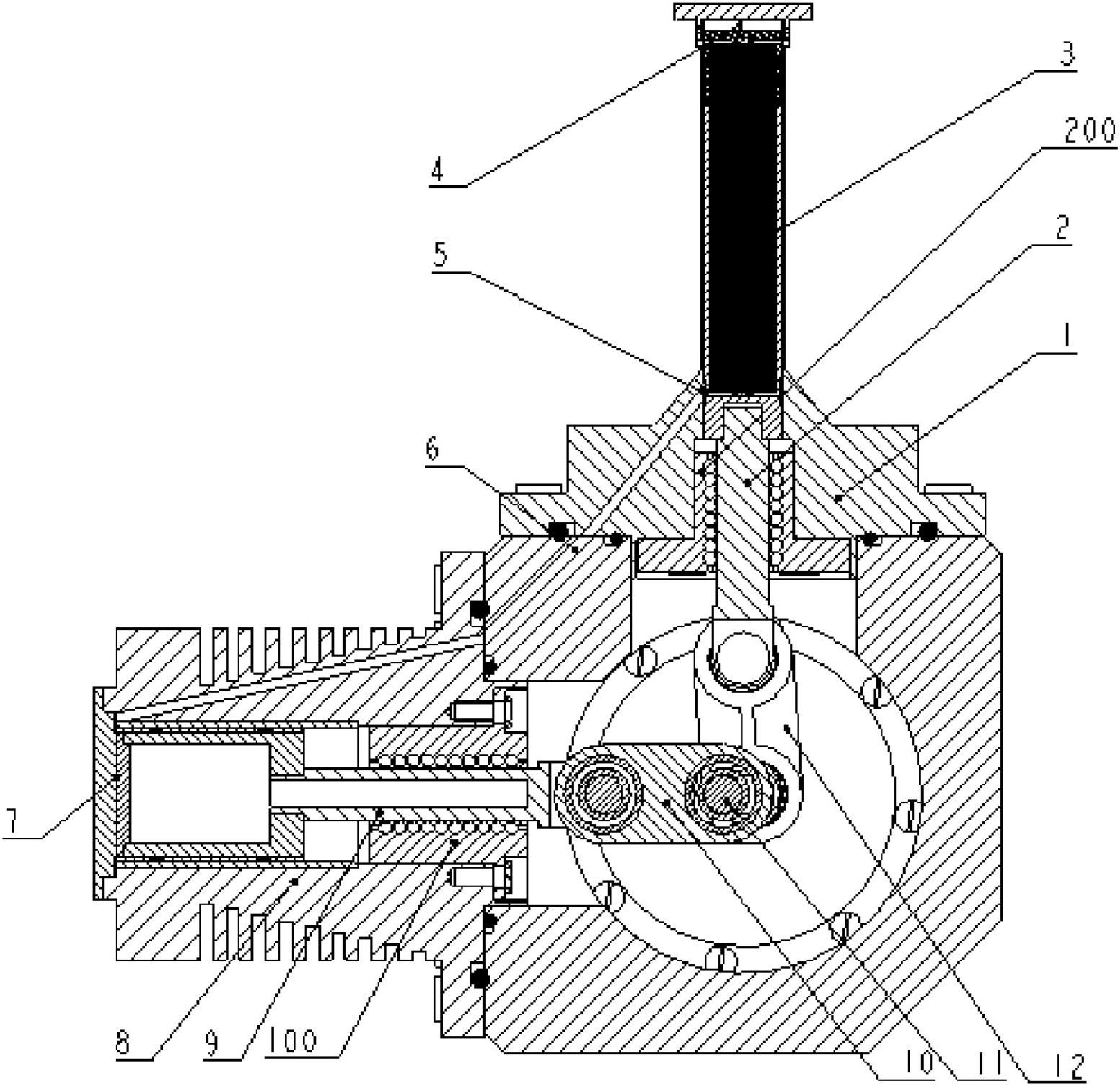 Ball spline supporting Stirling refrigerator