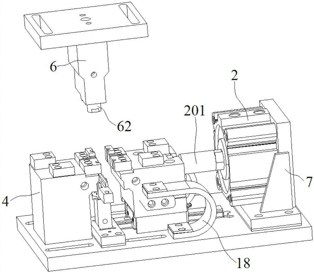 Hot riveting device for front cover lock reinforcement plate